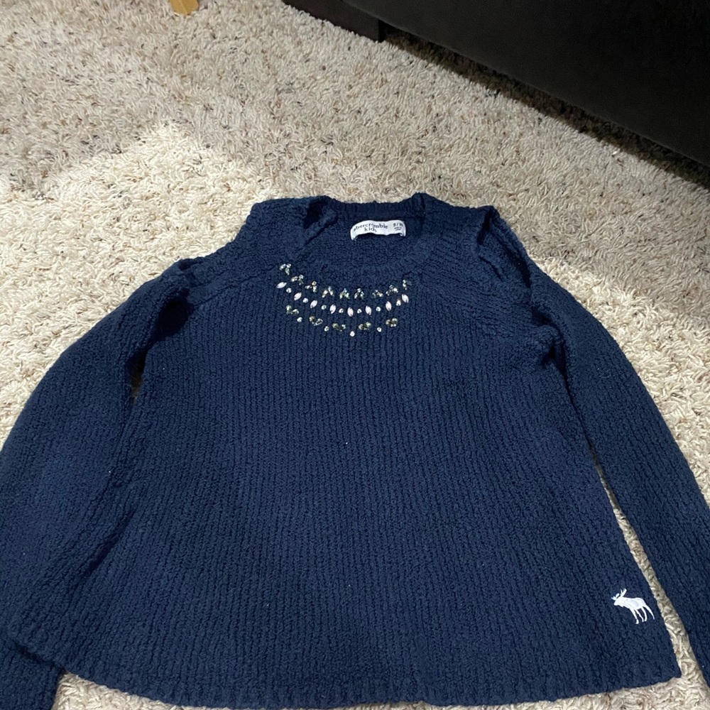Girls sweater